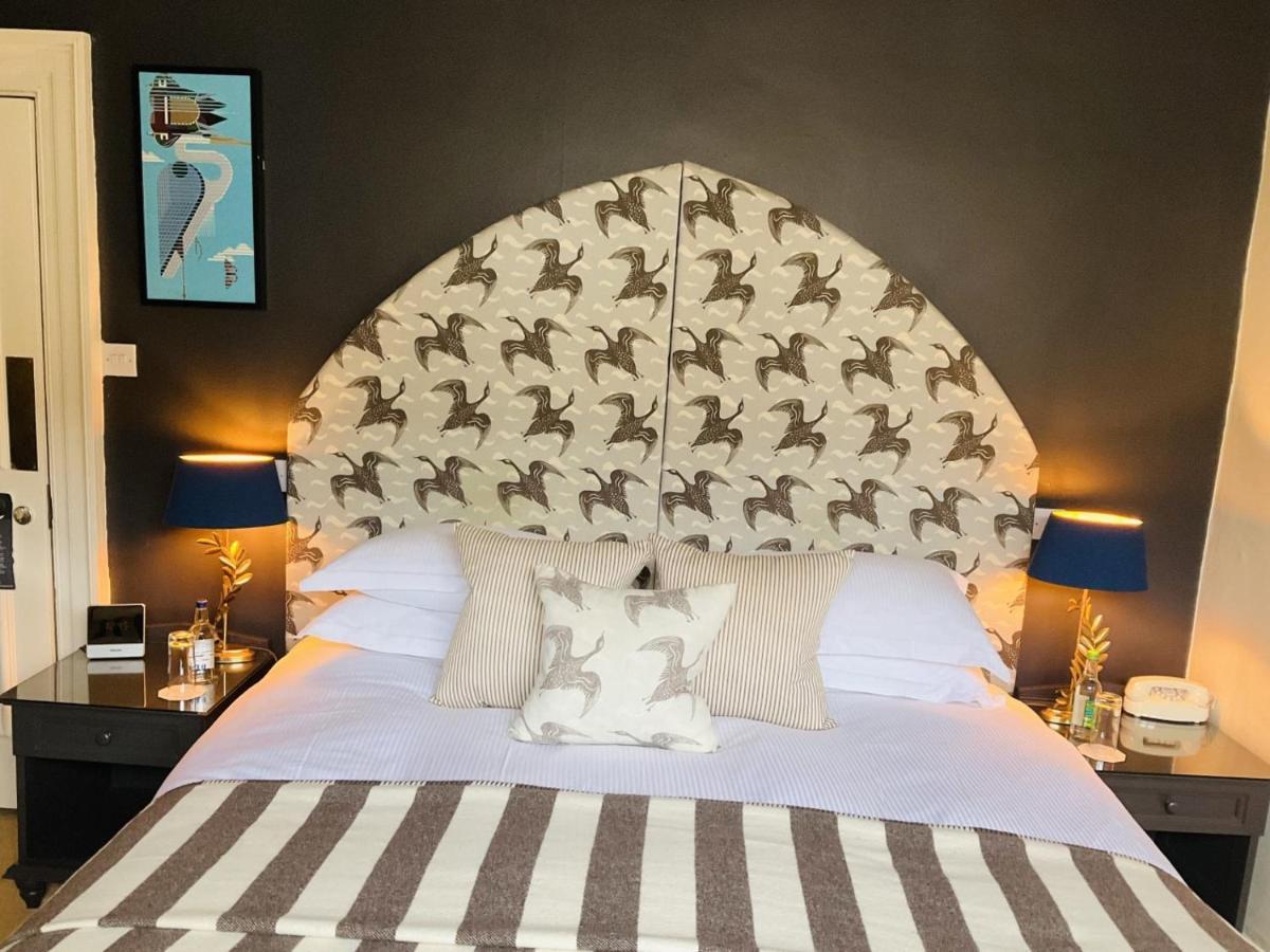 The Close Hotel Тетбери Экстерьер фото